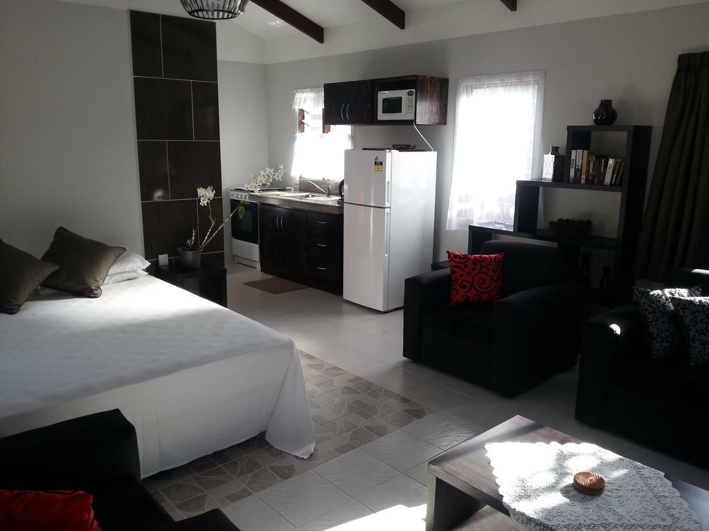 Sunset Palms Rarotonga Hotell Rom bilde